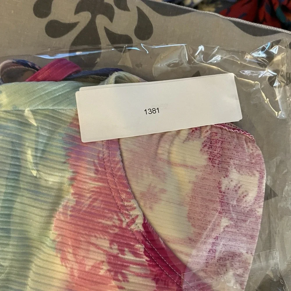 Vintage Catalina Swimsuit Size L Tropical Floral Pink Blue One Piece High Cut